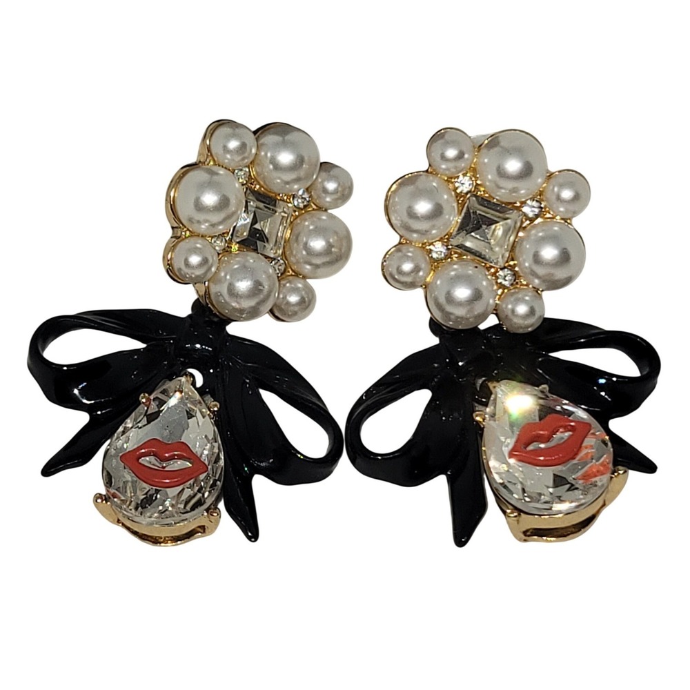 Betsey Johnson Pearl Crystal Black Bow Red Lip Teardrop Drop Earrings SKUJ143